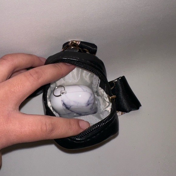 Mini style bag with Twilly🪷 - Picture 14 of 16